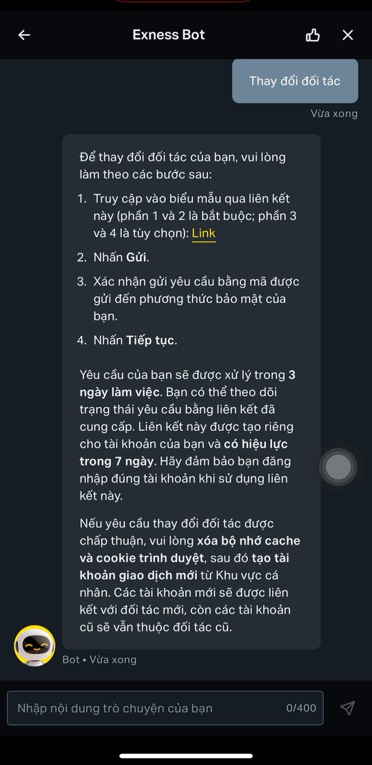 Tin nhắn hướng dẫn của bot có chữ Link